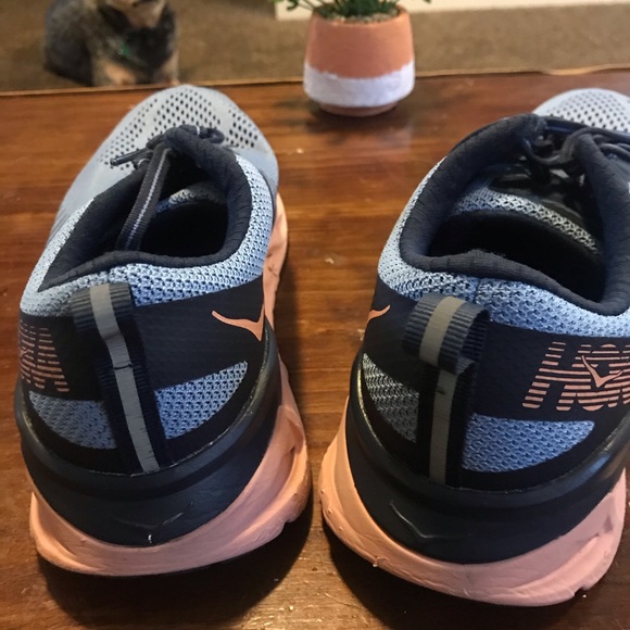 Hoka One One Arahi 3 Running Shoes - Picture 4 of 5